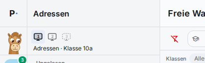 Die Plätze rechts neben dem Maskottchen: Platz 1 ist aktiv, darunter steht „Adressen · Klasse 10a“
